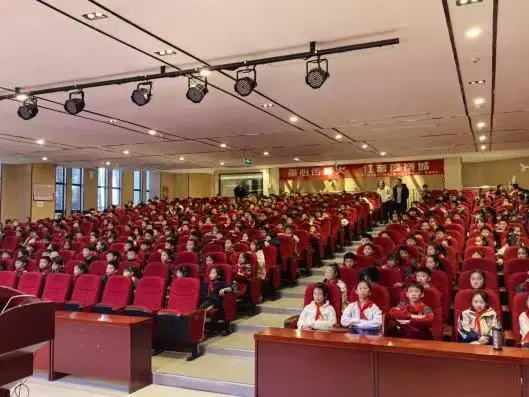 拒绝校园欺凌，守护青春净土