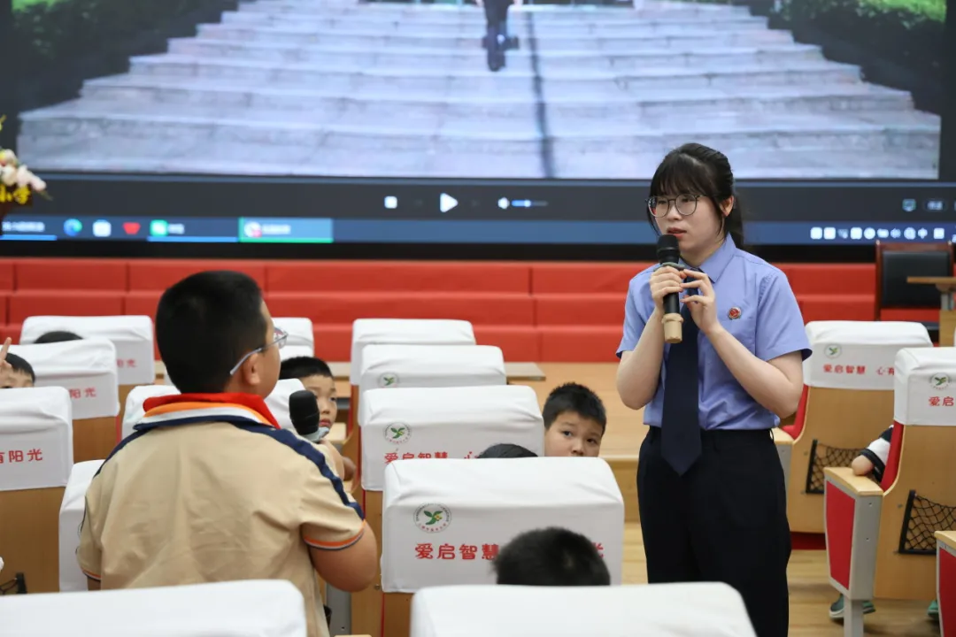 【万警入万格】检察蓝送法进校园——护航成长 拒绝欺凌