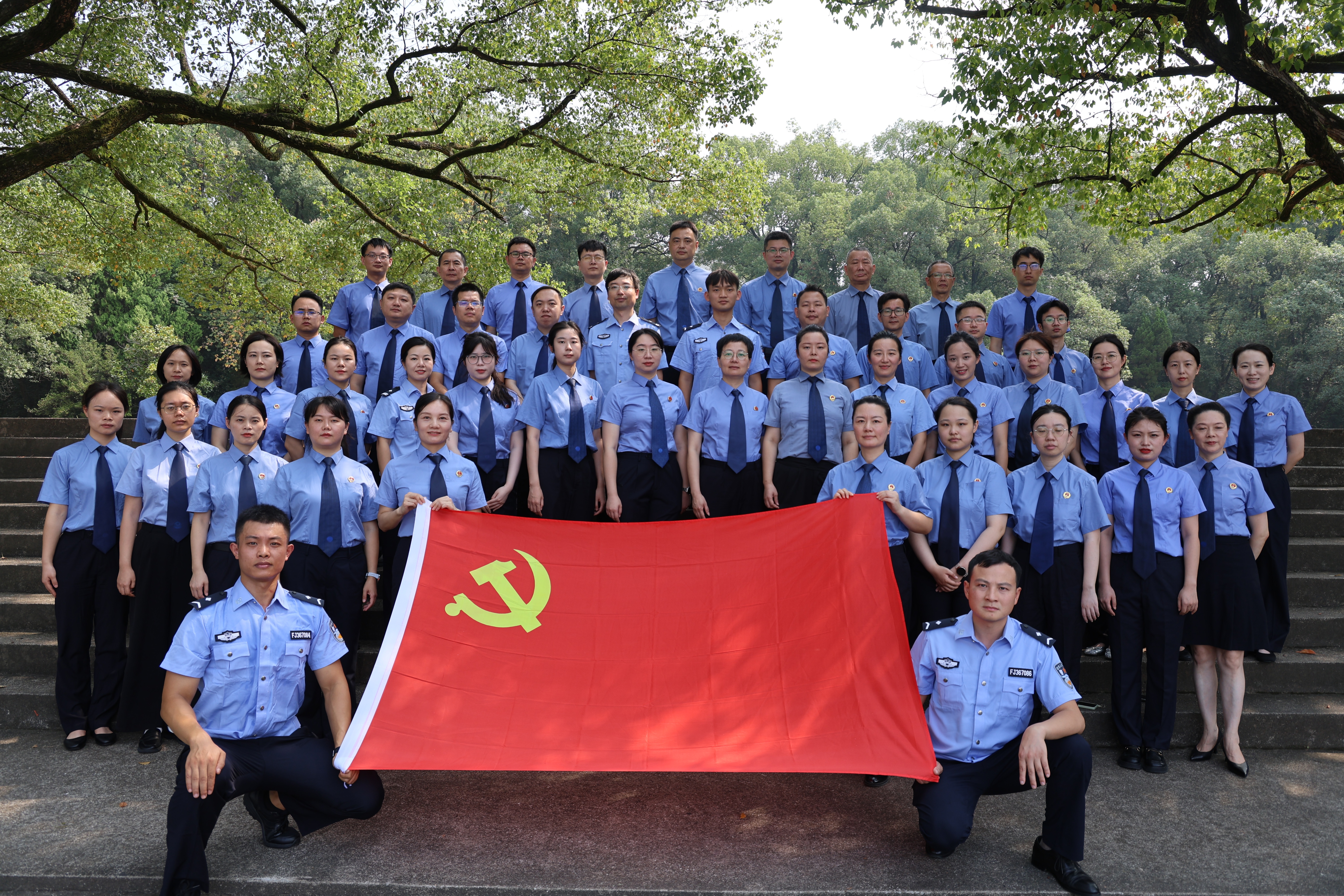 缅怀英烈守初心 廉洁护航启新程——信州区人民检察院开展烈士纪念日主题党日和廉政教育系列活动